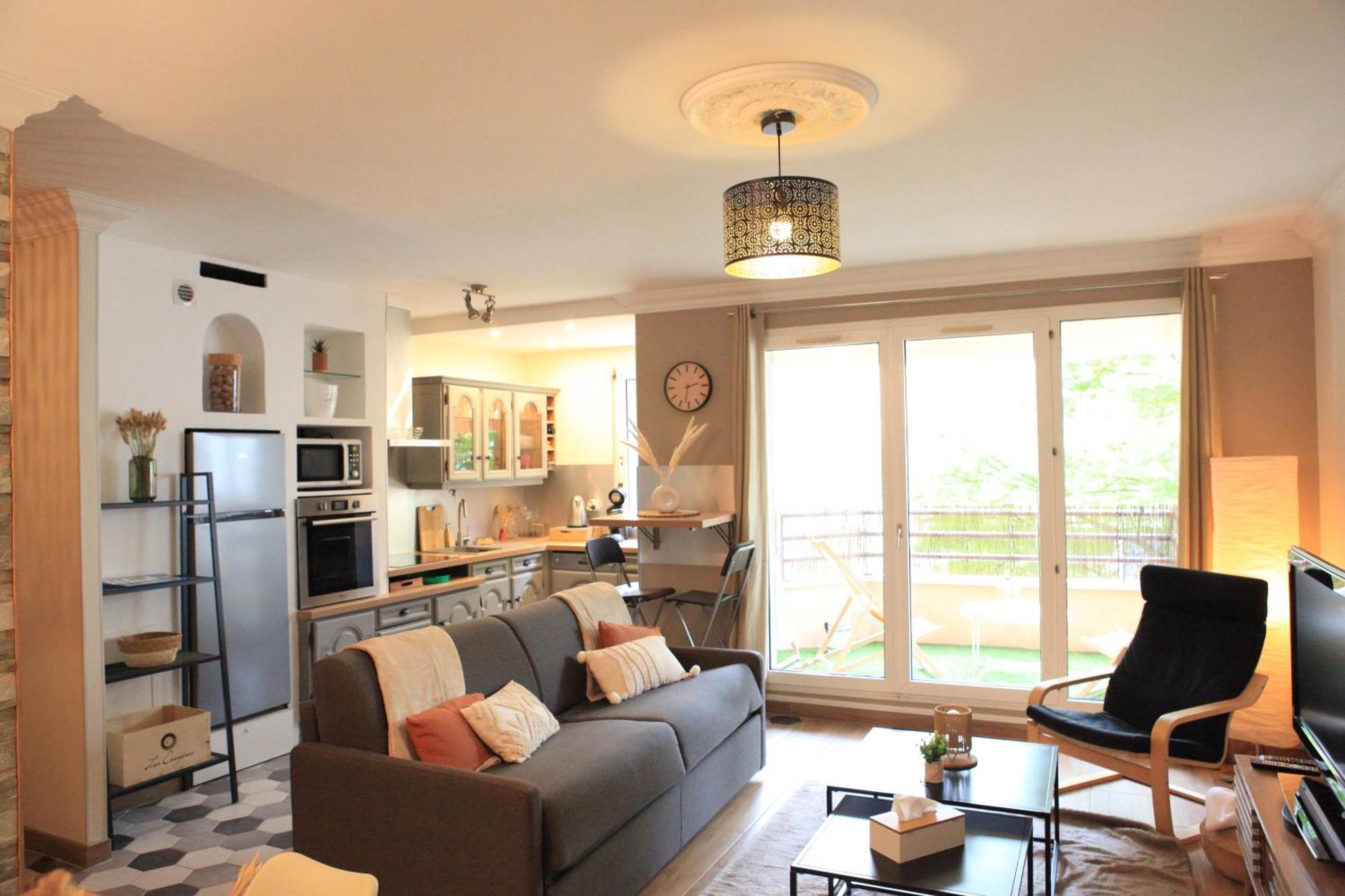Appartement Hyper Centre Ville Epernay - Champagne Esterno foto